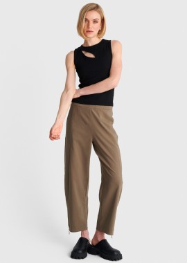 Μπλούζα αμάνικη με cut-out - 5207251684101