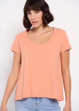 Μονόχρωμο t-shirt από οργανικό βαμβάκι