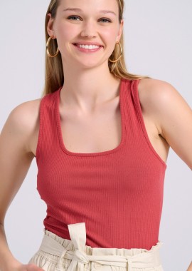 Tank top σε rib ύφανση