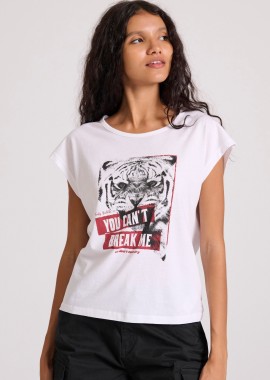 Γυναικείο t-shirt με frame τύπωμα και ανοιχτή πλάτη