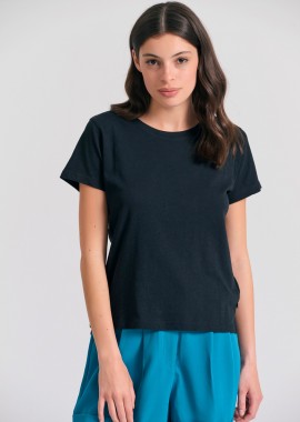 Γυναικείο t-shirt με στρογγυλή λαιμόκοψη - The essentials