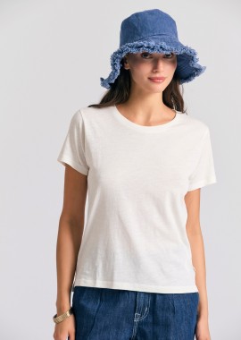 Γυναικείο t-shirt με στρογγυλή λαιμόκοψη - The essentials