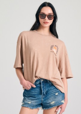 Oversized garment dyed t-shirt με τύπωμα στην πλάτη