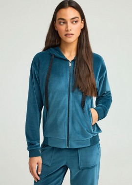 Γυναικεία βελουτέ ζακέτα