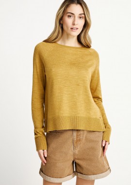 Γυναικείο πουλόβερ με λεπτή πλέξη