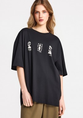 Γυναικείο relaxed t-shirt με τύπωμα στην πλάτη