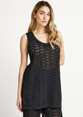 Αμάνικο τοπ με αραιή πλέξη