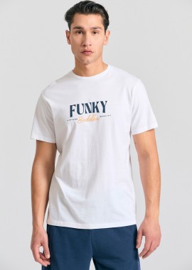 T-shirt με branded τύπωμα στο στήθος