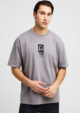 Ανδρικό oversized t-shirt με τύπωμα στην πλάτη