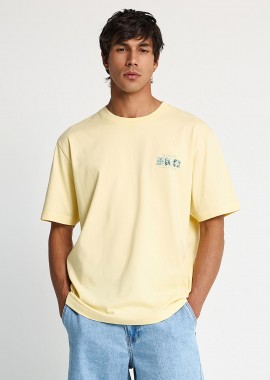 Ανδρικό t-shirt με τύπωμα στην πλάτη