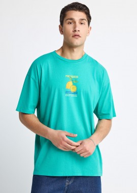 Ανδρικό oversized t-shirt με τύπωμα στην πλάτη