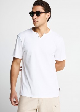 Essential t-shirt Garage 55 με henley λαιμόκοψη