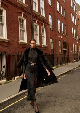 Φόρεμα Με Ένα Μανίκι Kellys