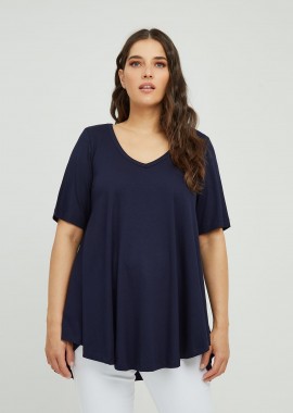 Basic μπλούζα με στρογγυλάδα