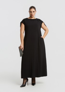 Maxi φόρεμα με 3D δαντελένιες floral λεπτομέρειες στους ώμους