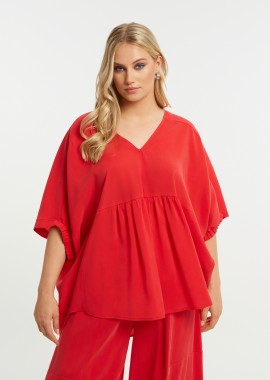 Αέρινη μπλούζα από modal με V-λαιμόκοψη