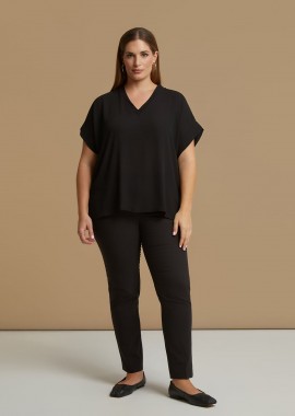 Μπλούζα essential με V-λαιμόκοψη