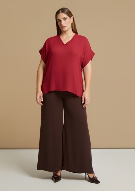 Μπλούζα essential με V-λαιμόκοψη