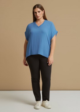 Μπλούζα essential με V-λαιμόκοψη
