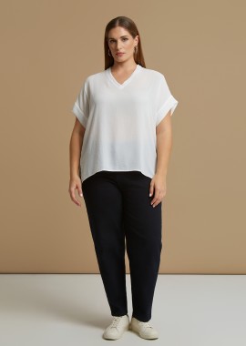 Μπλούζα essential με V-λαιμόκοψη