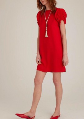 Γυναικείο φόρεμα σε ίσια γραμμή με σούρες