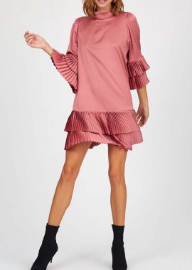 Γυναικείο φόρεμα με πλισέ λεπτομέρειες ροζ