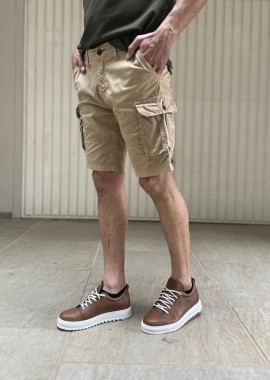 Ανδρική μπεζ cargo βερμούδα 242102B