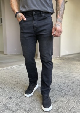 Ανδρικό μαύρο ξεβαμμένο τζιν σε ίσια γραμμή GB5571
