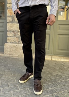 Ανδρικό μαύρο παντελόνι υφασμάτινο Chinos Slim Fit 2420