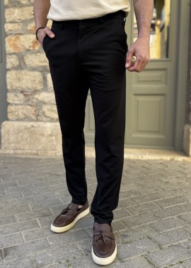 Ανδρικό μαύρο υφασμάτινο παντελόνι με λάστιχο στην μέση D1230M