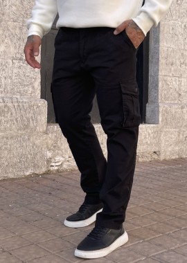Ανδρικό μαύρο υφασμάτινο cargo παντελόνι 210920B