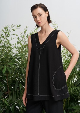 ELODIE ΜΠΛΟΥΖΑ