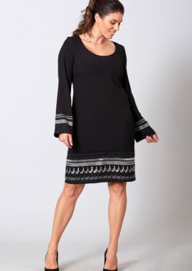 ΜΑΥΡΟ ΦΟΡΕΜΑ ΜΕ ΠΑΓΙΕΤΑ