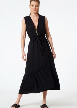 ΜΑΥΡΟ ΜΑΞΙ ΦΟΡΕΜΑ ΜΕ ΧΡΥΣΕΣ ΛΕΠΤΟΜΕΡΕΙΕΣ