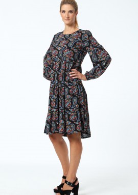 ΕΜΠΡΙΜΕ ΦΟΡΕΜΑ ΜΕ ΣΟΥΡΑ ΣΤΑ ΜΑΝΙΚΙΑ