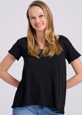 Γυναικείο t-shirt με στρογγυλή λαιμόκοψη - The essentials