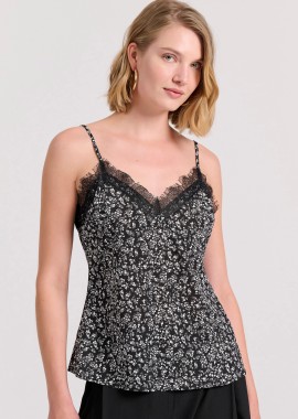 Εμπριμέ τοπ με λεπτομέρειες δανδέλας