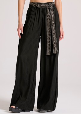 Wide leg fit παντελόνα σε ζακάρ ύφανση