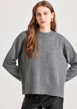 Relaxed fit πλεκτή μπλούζα με στρογγυλή λαιμόκοψη