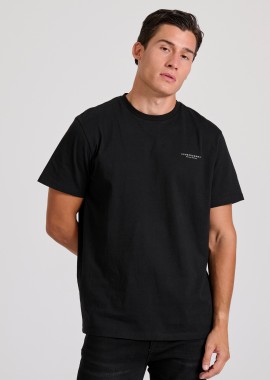 T-shirt με λαιμόκοψη - The essentials