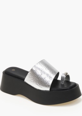 Γυναικείες πλατφόρμες με λεπτομέρεια toe ring - Ασημί