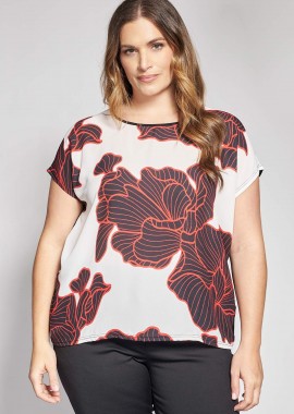 - Μπλούζα κοντομάνικη με ψηφιακό τύπωμα φλοράλ