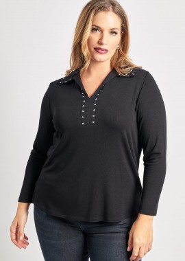 - Μπλούζα με V πατιλέτα και μεταλλικές λεπτομέρειες