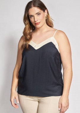 - Τοπ με λεπτές τιράντες και v λαιμόκοψη