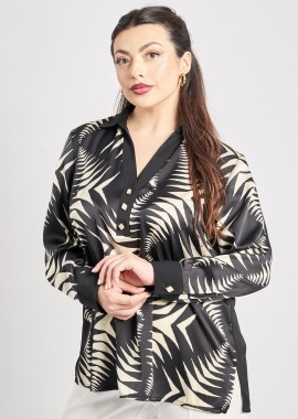 - Βραδινή μπλούζα με σατινέ εμπριμέ όψη και κουμπιά