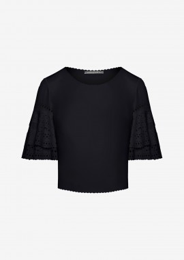 Cutcuutur - Cropped T-Shirt with Ruffled Sleeves in Black