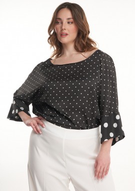 - Μπλούζα σατέν πουά σε μαύρο χρώμα plus size