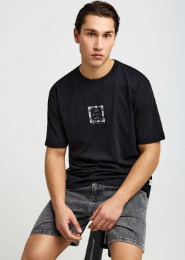 Funky Buddha - Funky Buddha Ανδρικό relaxed t-shirt με τύπωμα στην πλάτη FBM013-050-04 Μαύρο