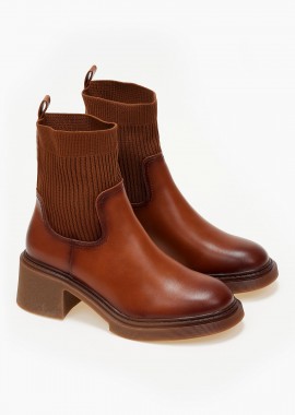 Issue - Biker boots με χοντρό τακούνι και κάλτσα - Κάμελ
